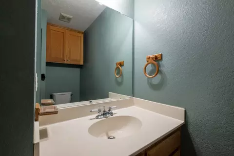Bath - 5 Griffith Ct, Terrell, TX 75160 photo 1 of 5