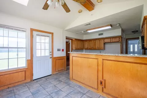 Entry Way - 5 Griffith Ct, Terrell, TX 75160 photo 2 of 3