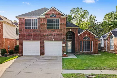 3641 Blue Spruce Dr, Euless, TX 76040
