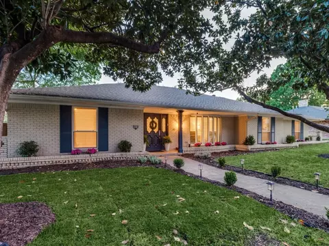 3824 Waldorf Cir, Dallas, TX 75229
