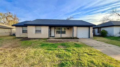 1230 Mcdonald Dr, Garland, TX 75041