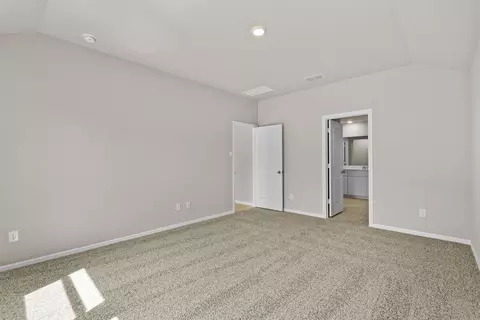 Bedroom - 541 Marsh St, Cleburne, TX 76033 photo 8 of 8