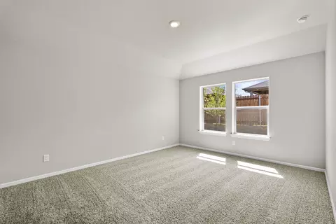 Bedroom - 541 Marsh St, Cleburne, TX 76033 photo 6 of 8