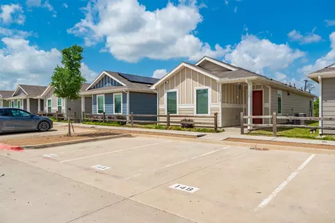 8612 Cottage Creek Dr #13, Fort Worth, TX 76123