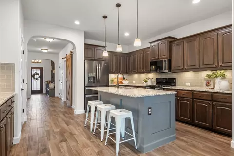 Entry Way - 700 Gannet Trl, Argyle, TX 76226 photo 5 of 6