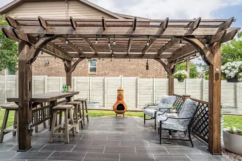 Exterior - 700 Gannet Trl, Argyle, TX 76226 photo 5 of 9