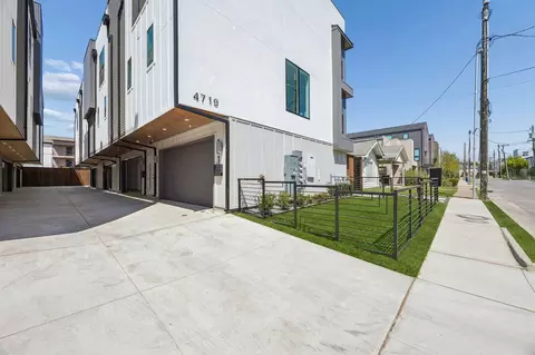 4719 Manett St #101, Dallas, TX 75204