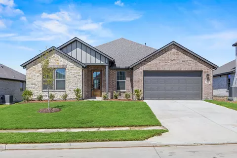 1506 Red Clover Ave, Van Alstyne, TX 75495