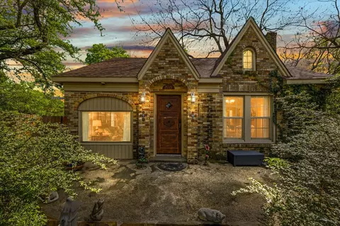 2019 Oneal St, Greenville, TX 75401