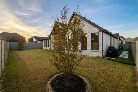 1221 13th St, Argyle, TX 76226 photo 34