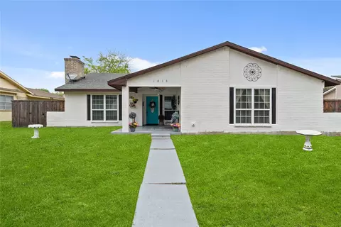 1813 Cripple Creek Dr, Garland, TX 75041