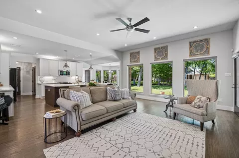 732 Creek Valley Ct, Allen, TX 75002