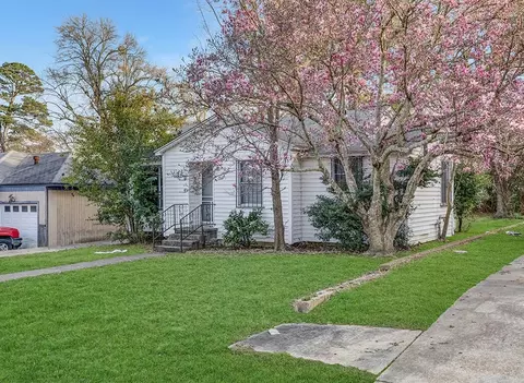 1607 W 17th St, Texarkana, TX 75501