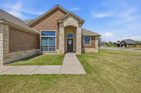 1325 Harpers Mill Rd, Stephenville, TX 76401