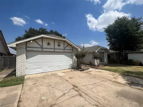 2317 Sharpshire Ln, Arlington, TX 76014