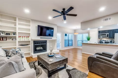7525 Holly Hill Dr #1, Dallas, TX 75231