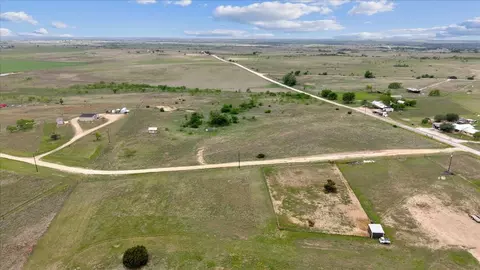 895 County Road 502, Hamilton, TX 76531