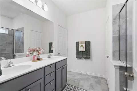 Bath - 960 Tule Dr, Aubrey, TX 76227 photo 1 of 3