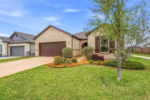 Exterior - 960 Tule Dr, Aubrey, TX 76227 photo 3 of 6