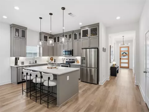 1730 Vilbig Rd, Dallas, TX 75208