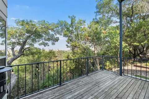 Exterior - 2901 Lake Shore Dr #407, Waco, TX 76708 photo 3 of 7