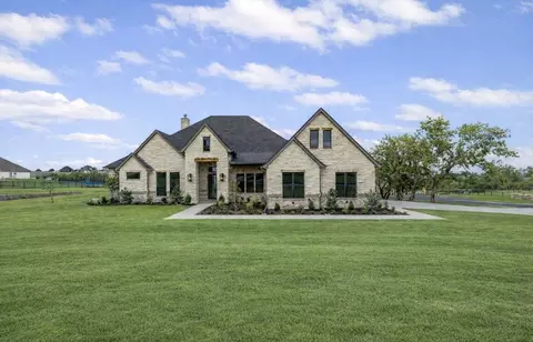 123 Club House Dr, Weatherford, TX 76087
