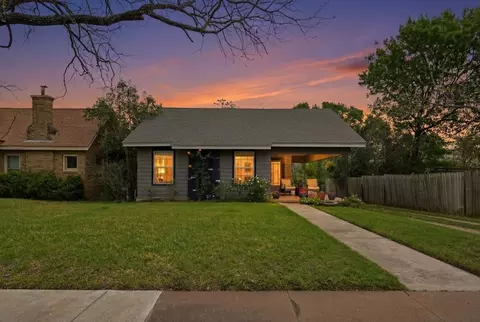 909 N 34th St, Waco, TX 76710