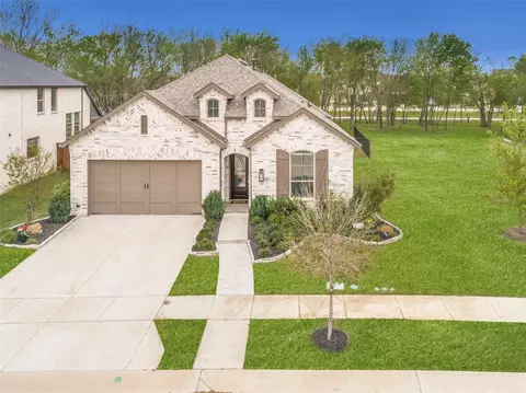 1835 Bell Ct, Van Alstyne, TX 75495