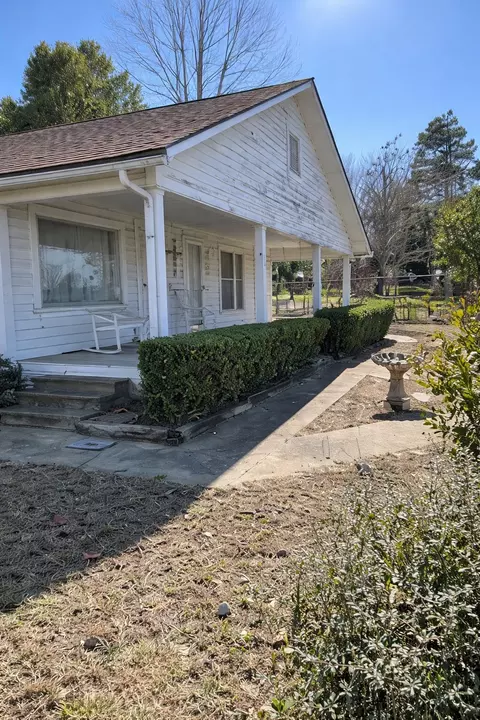 115 N Adkisson Ln, Jewett, TX 75846