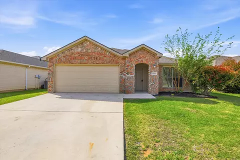 5105 Glen Eden Dr, Fort Worth, TX 76119