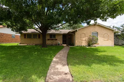 3637 Hillsdale Ln, Garland, TX 75042