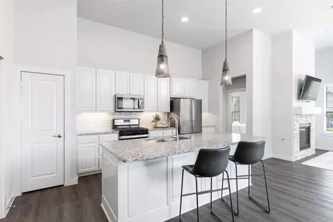 1657 Dewberry Ln, Garland, TX 75042