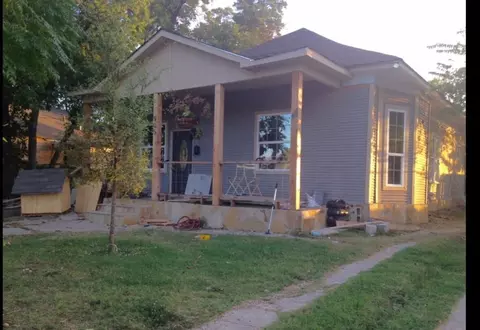 905 Ann Ave, Dallas, TX 75223