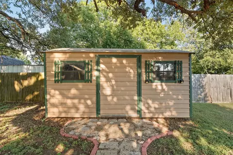 272 Locklar Loop, Waco, TX 76705 photo 29
