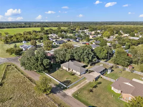272 Locklar Loop, Waco, TX 76705 photo 33