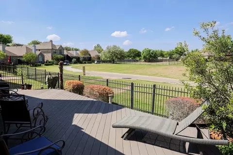 2313 Canyon Creek Dr, Mckinney, TX 75072