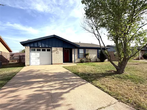 5348 Fairmont St, Abilene, TX 79605