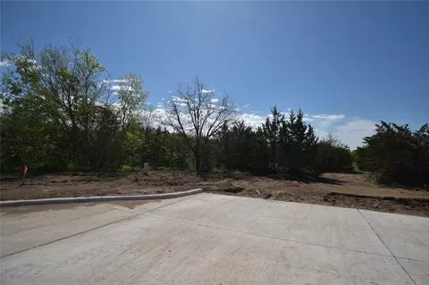640 W Kilpatrick St, Cleburne, TX 76033