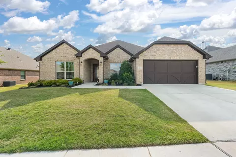 3117 Arbor View Dr, Burleson, TX 76028