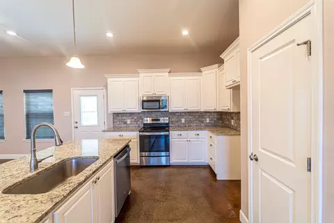Kitchen - 357 Hog Eye Rd, Abilene, TX 79602 photo 1 of 2