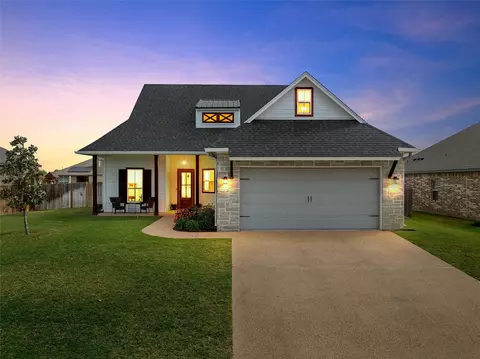 363 Cavitt Ct, Robinson, TX 76706