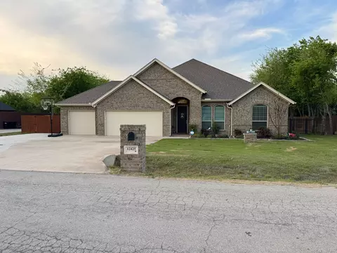 12425 Geraldine Dr, Fort Worth, TX 76126