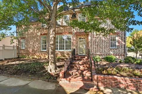 8240 Bridge St, North Richland Hills, TX 76180