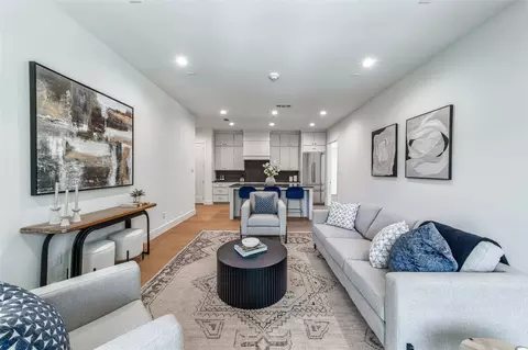 3601 Routh St #2F, Dallas, TX 75219