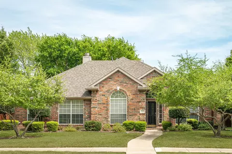 9212 Cornerstone Dr, Plano, TX 75025