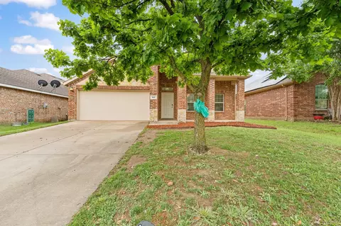 227 Old Spanish Trl, Waxahachie, TX 75167