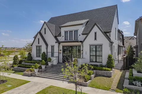 3983 Honeycutt Dr, Frisco, TX 75033