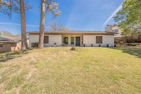6517 Whitman Ave, Fort Worth, TX 76133