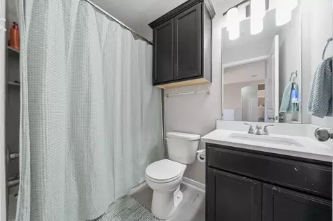 Bath - 2901 Gilchrist Dr, Lorena, TX 76655 photo 4 of 5
