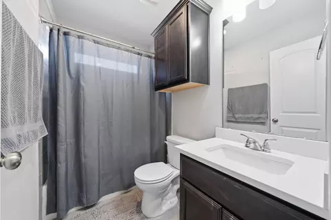 Bath - 2901 Gilchrist Dr, Lorena, TX 76655 photo 5 of 5